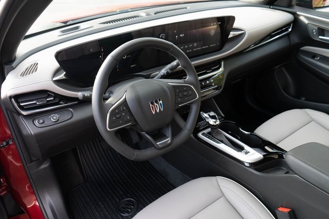 2024 Buick Envista Avenir photo 3