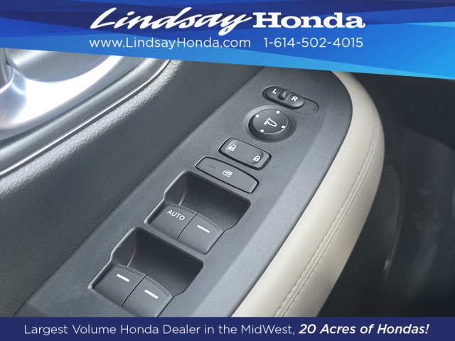 2026 Honda HR-V LX photo 17