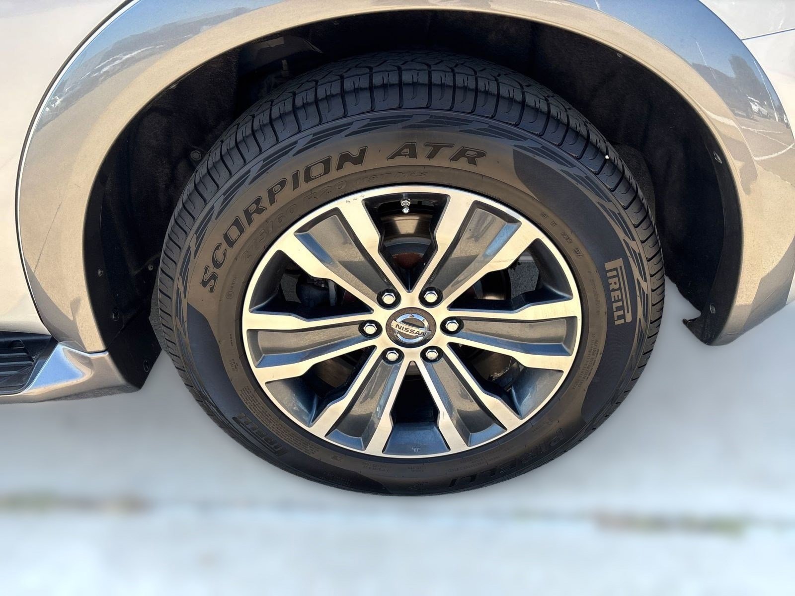 2020 Nissan Armada SL photo 11