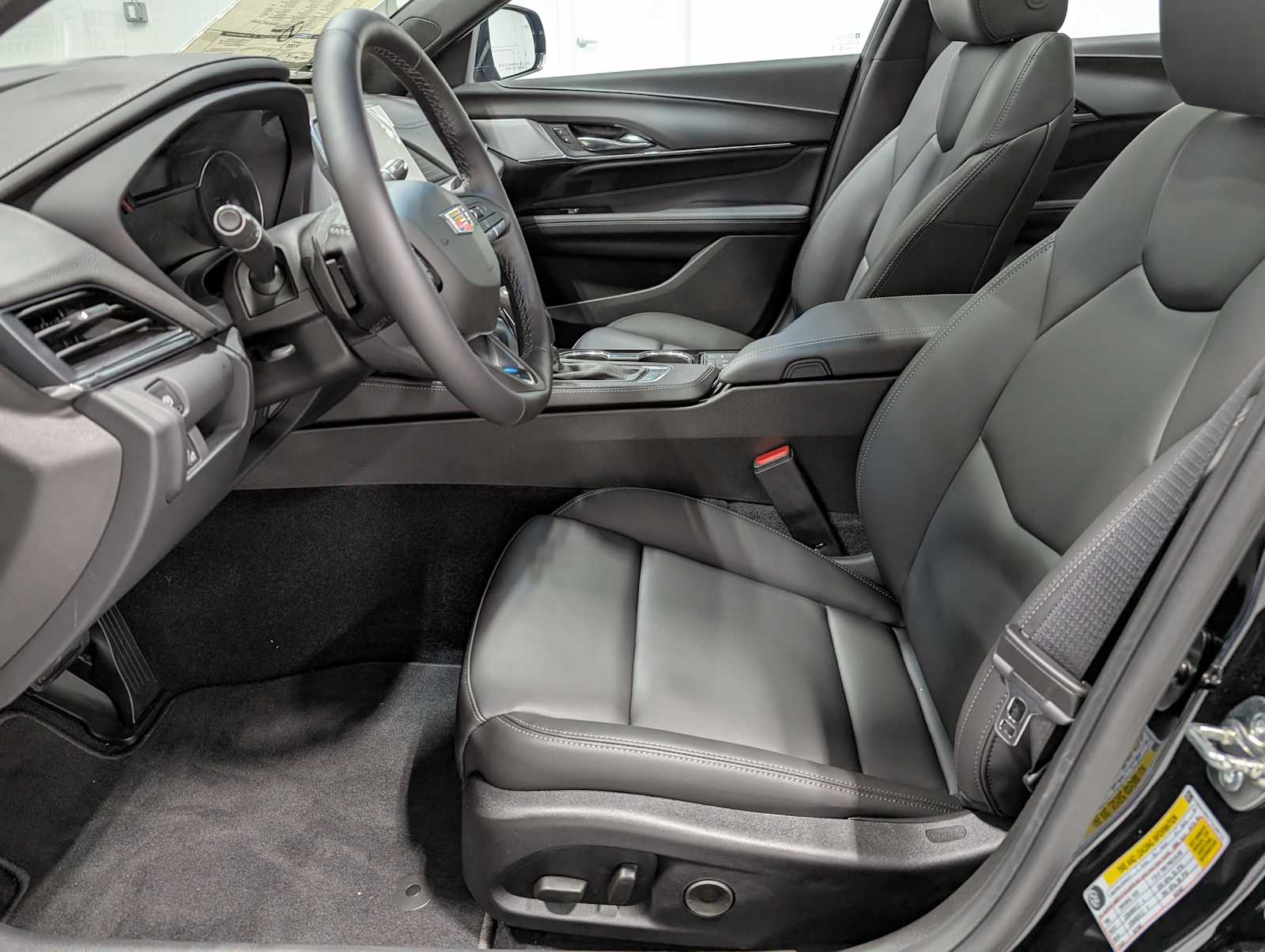 2026 Cadillac CT4 Luxury photo 2