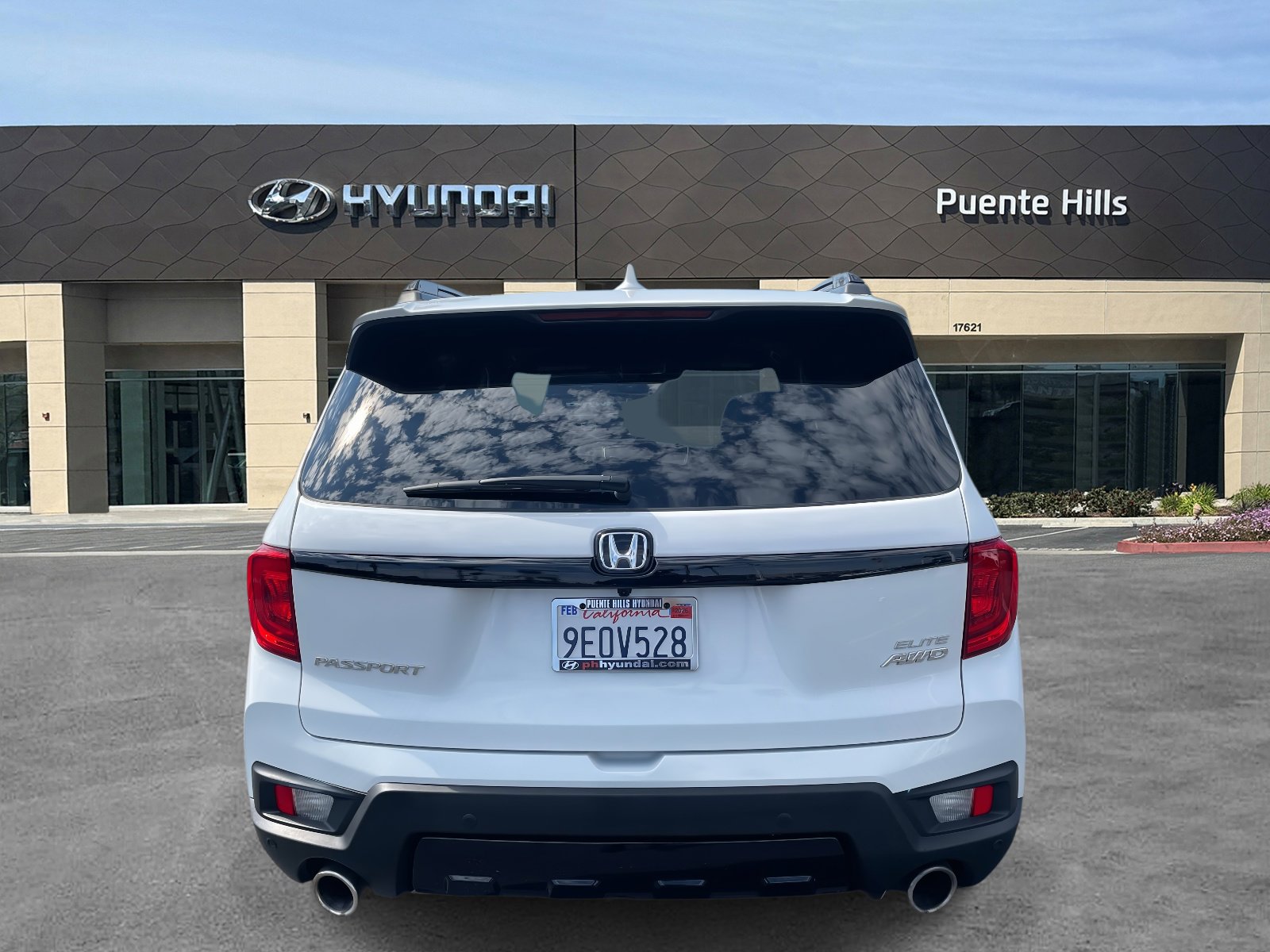 2023 Honda Passport Elite photo 5