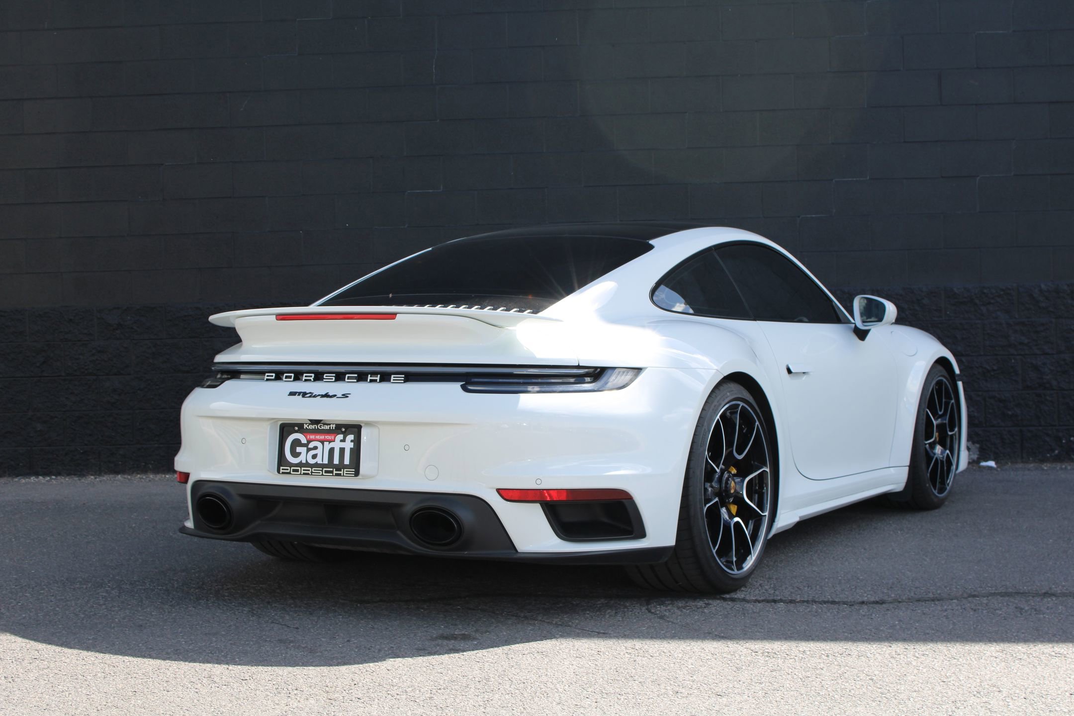 2024 Porsche 911 Turbo S photo 9