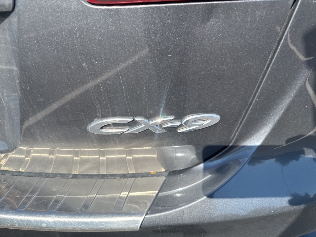 2015 Mazda CX-9 Touring photo 4