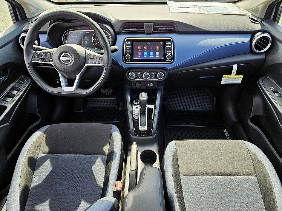 2025 Nissan Versa SV photo 10