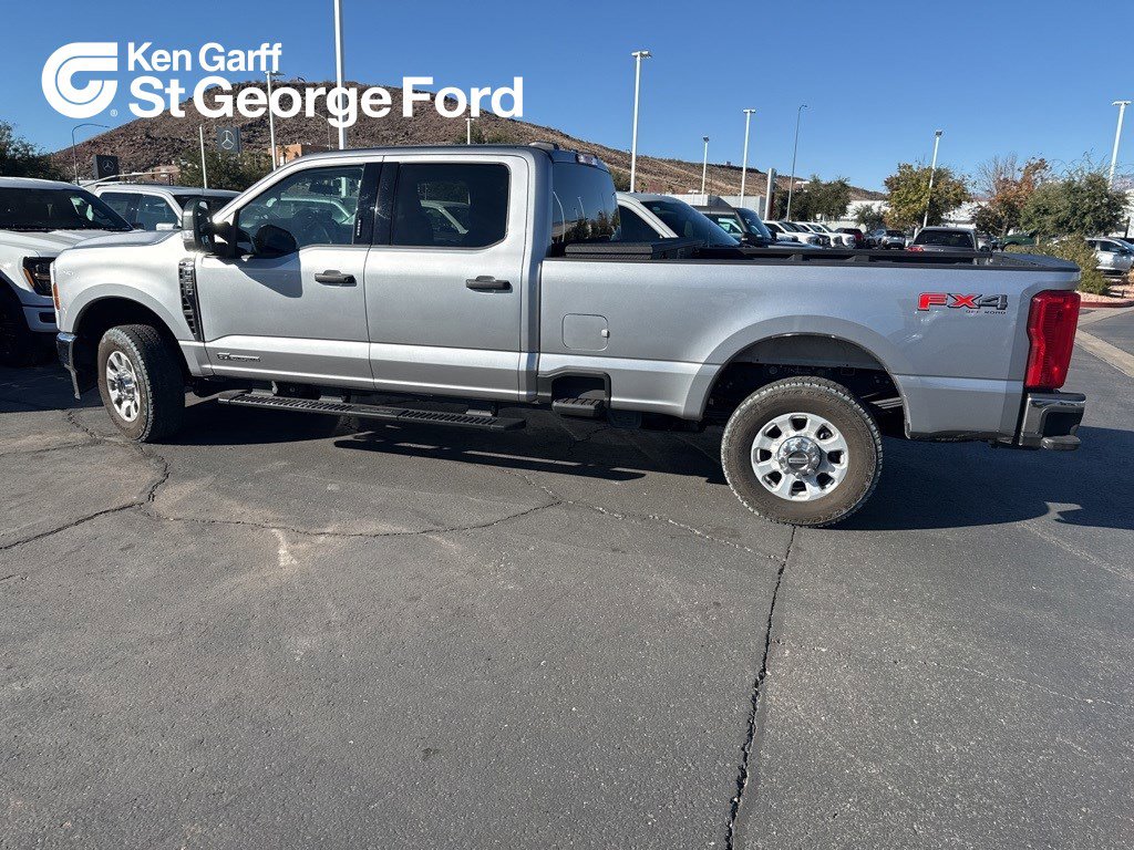 2024 Ford F-250 Super Duty XLT's photo