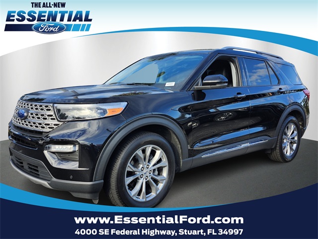 2023 Ford Explorer Limited's photo