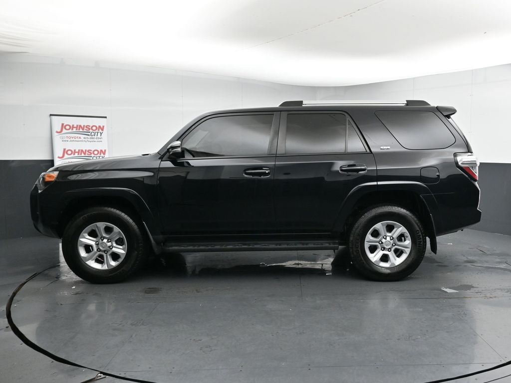 2021 Toyota 4Runner SR5 Premium 4WD photo 4