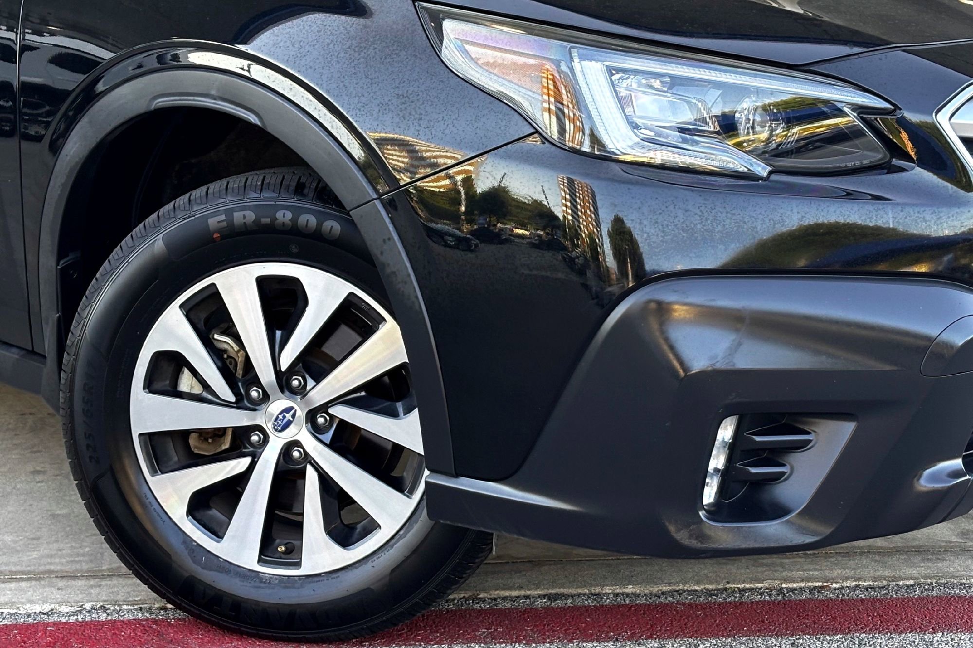 2021 Subaru Outback Premium photo 2