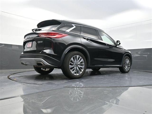 2024 Infiniti QX50 Luxe photo 32