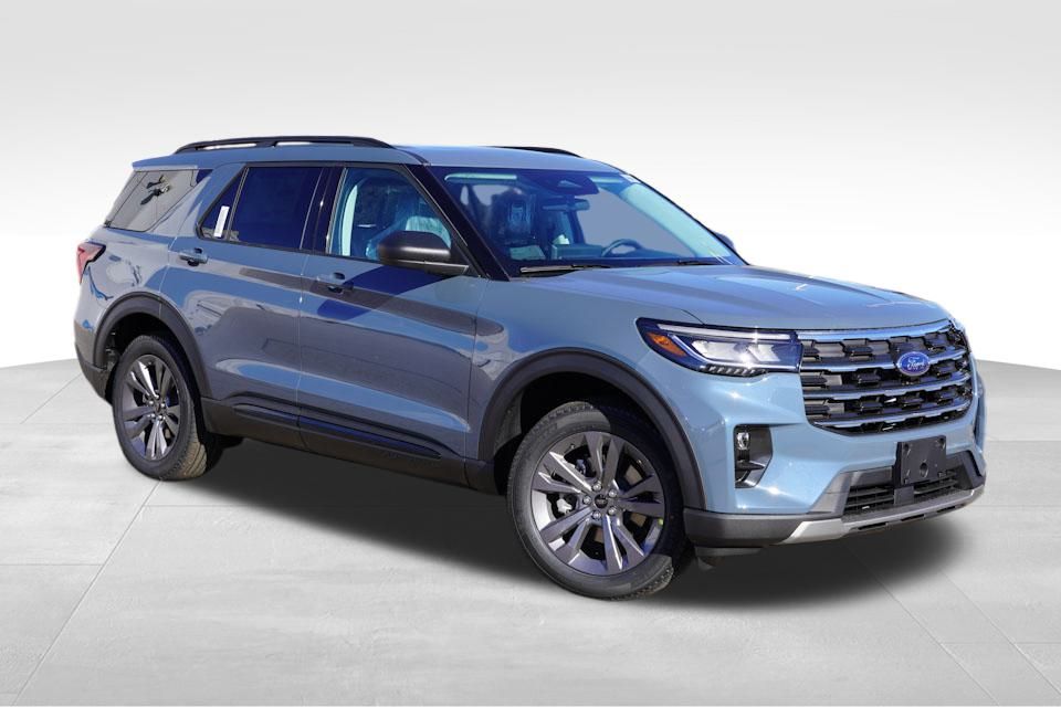 2026 Ford Explorer Active's photo