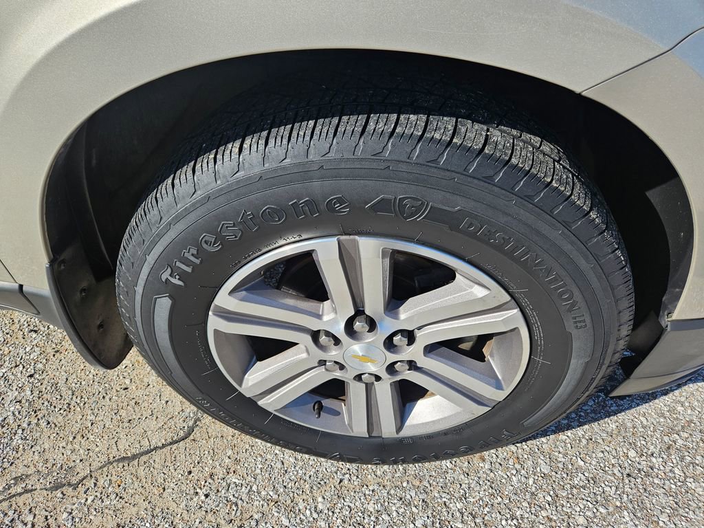 2017 Chevrolet Traverse 1LT photo 38