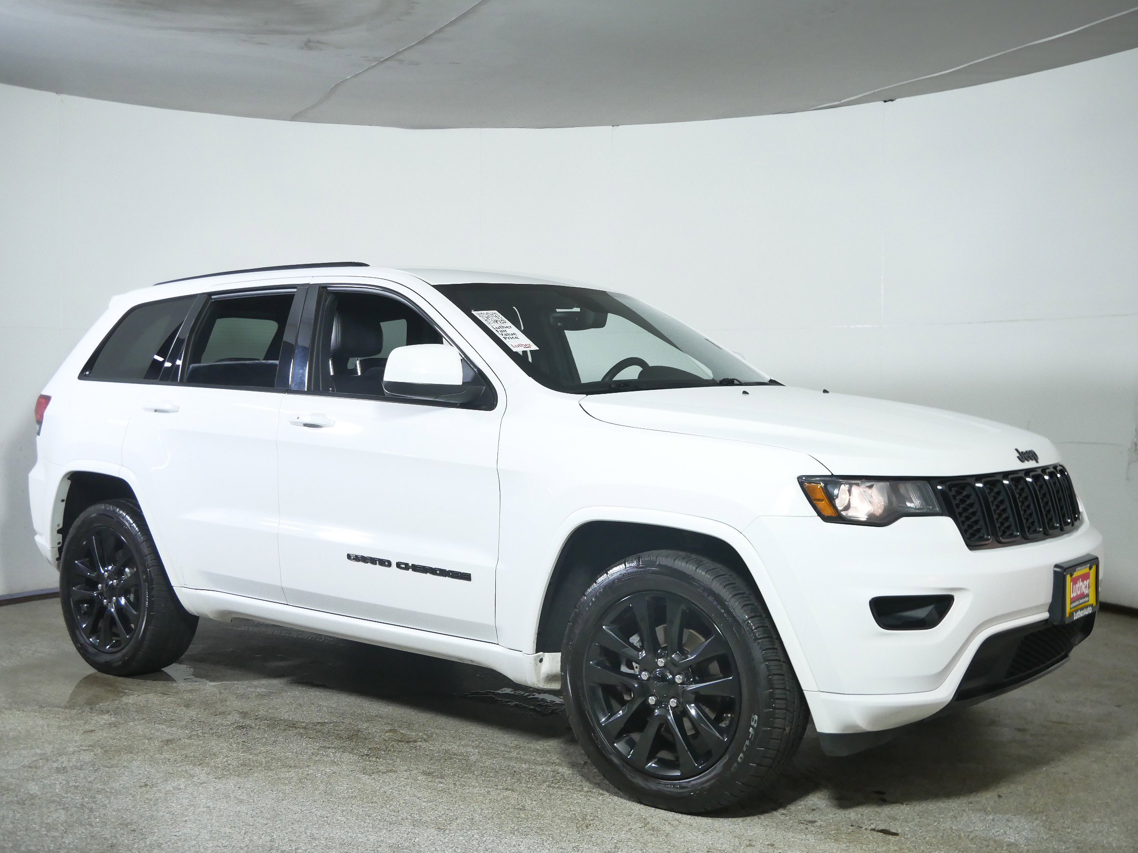2017 Jeep Grand Cherokee Altitude