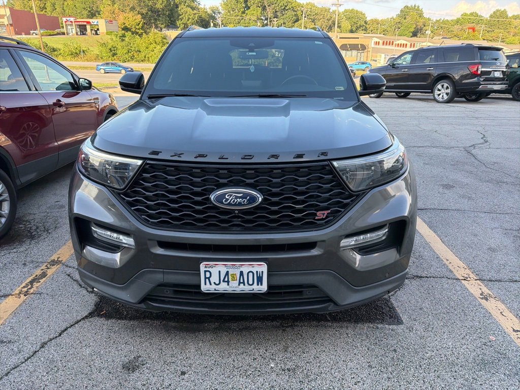 Used 2020 Ford Explorer ST with VIN 1FM5K8GC1LGA80611 for sale in Kansas City