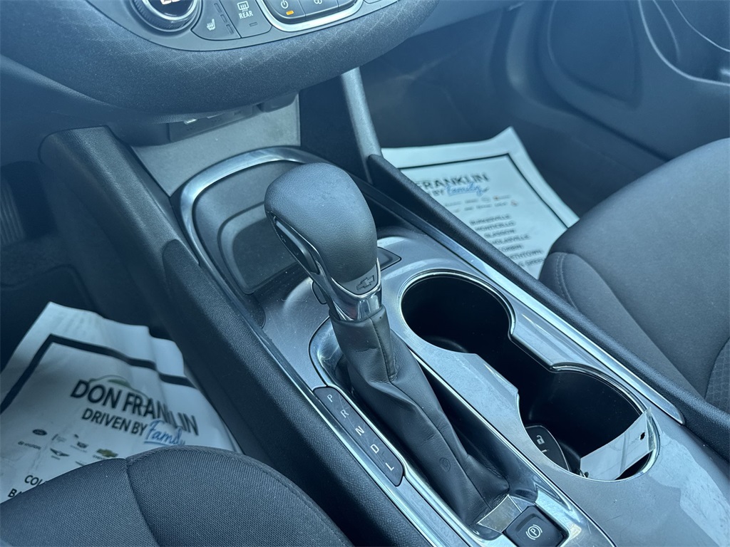 2023 Chevrolet Malibu 1LT photo 25
