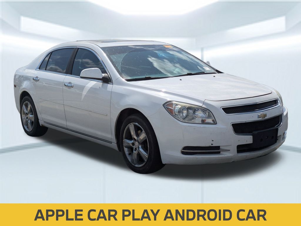 2012 Chevrolet Malibu 2LT photo 3