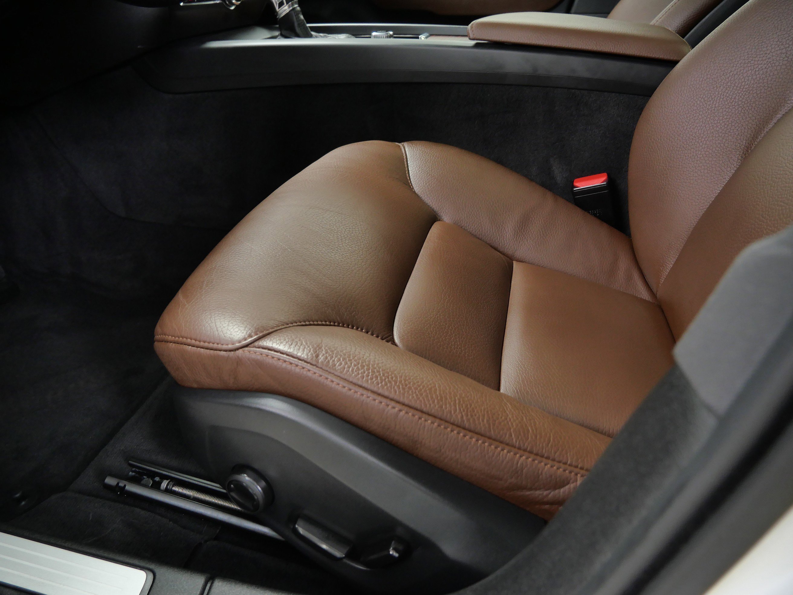 2022 Volvo V60 Cross Country T5 AWD photo 16