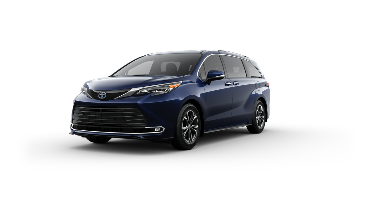 2025 Toyota Sienna Platinum's photo