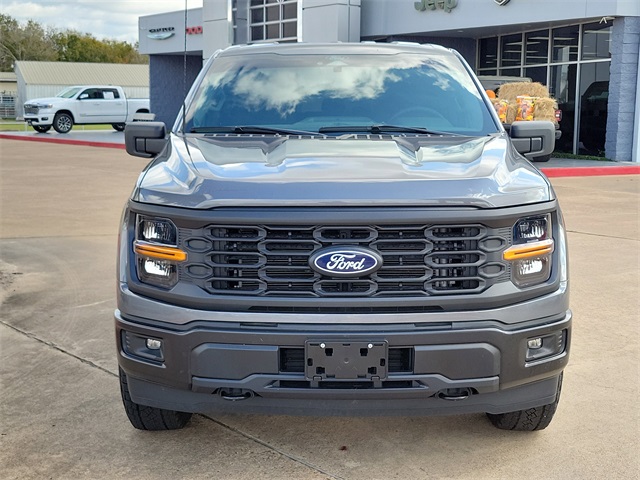 2025 Ford F-150 STX photo 2