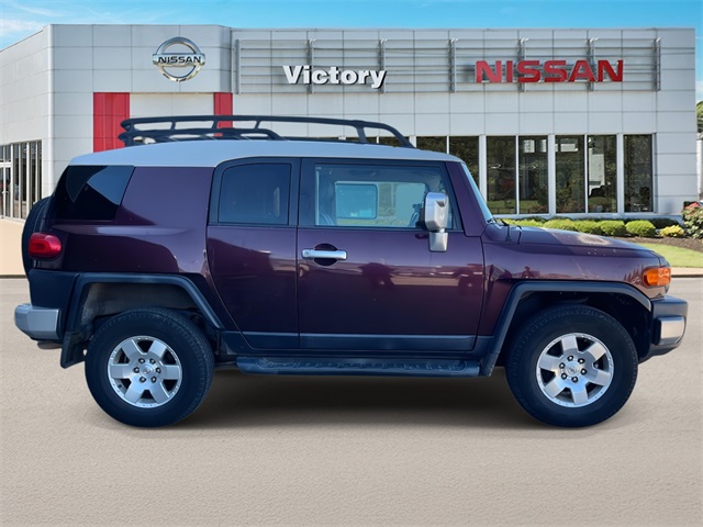 2007 Toyota FJ Cruiser Base photo 2