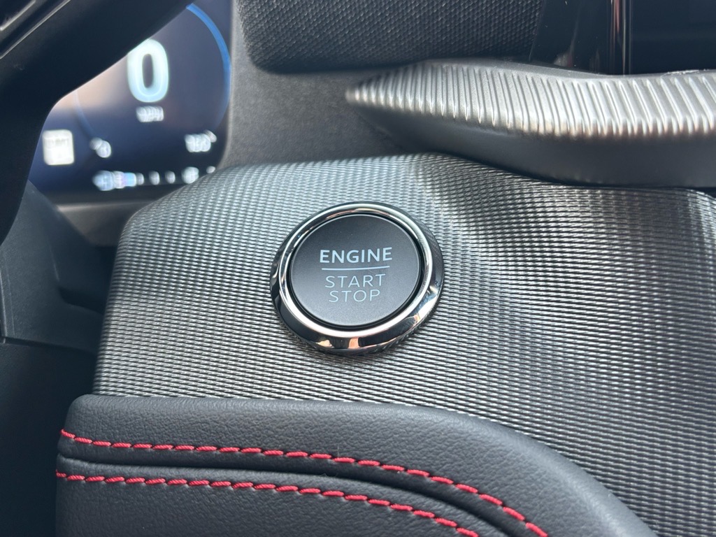 2025 Ford Explorer ST-Line photo 13