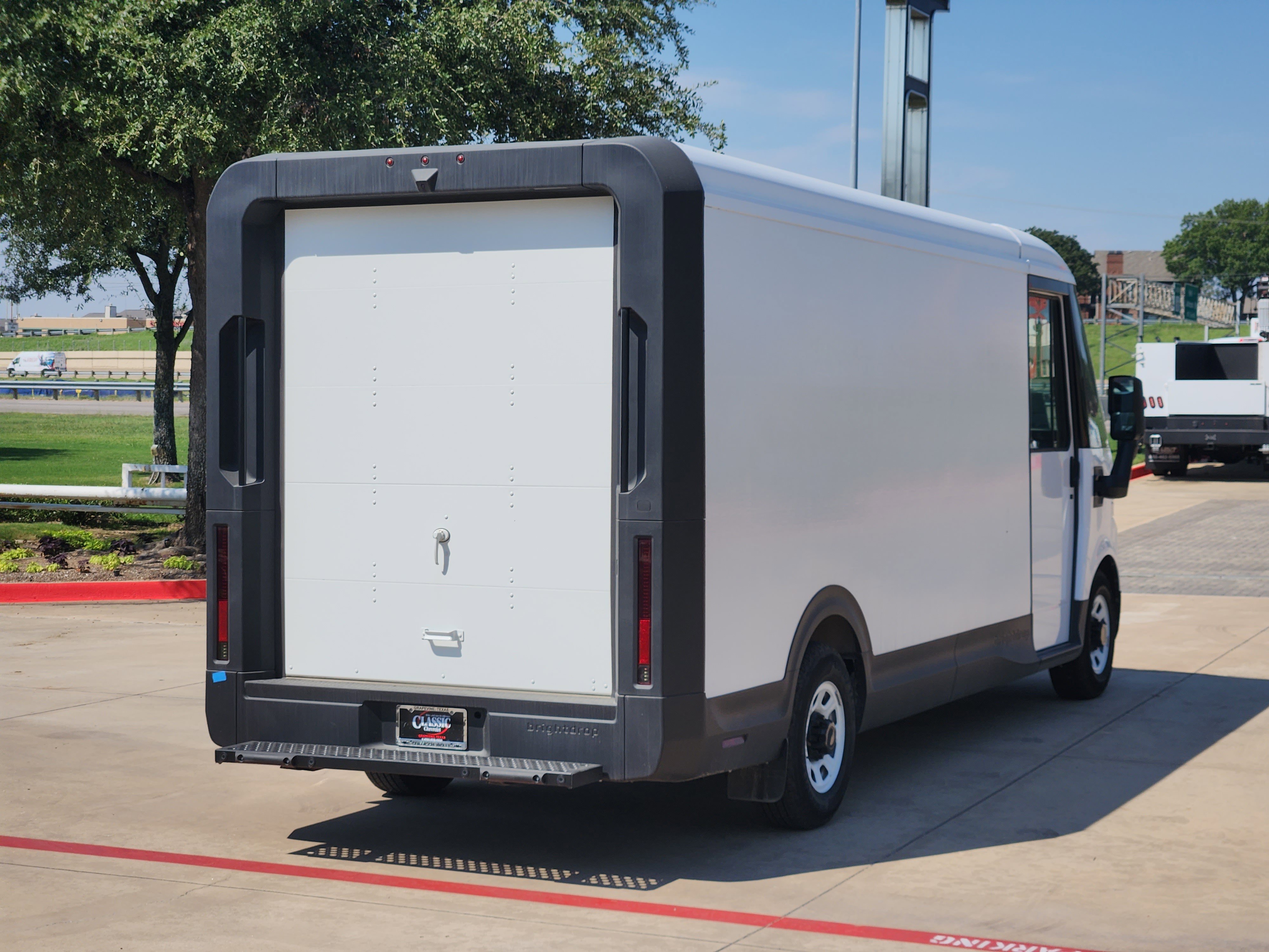 2025 Chevrolet BrightDrop 600 photo 8