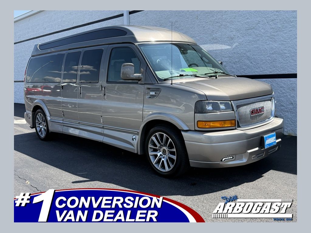 2020 GMC Savana Cargo Work Van's photo