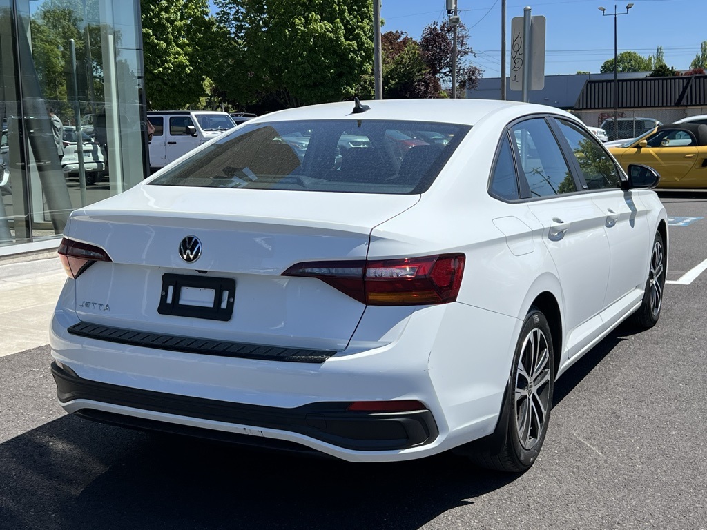 2023 Volkswagen Jetta 1.5T Sport photo 6