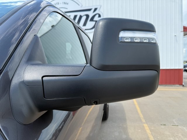 2025 Ram 3500 Big Horn photo 21