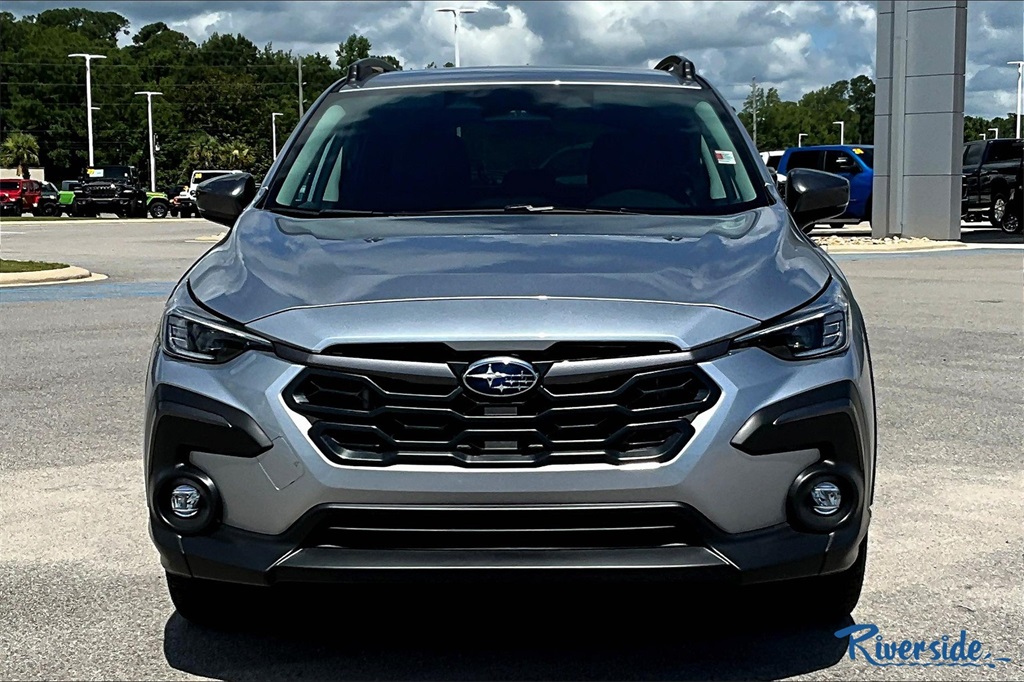 2024 Subaru Crosstrek Limited photo 2