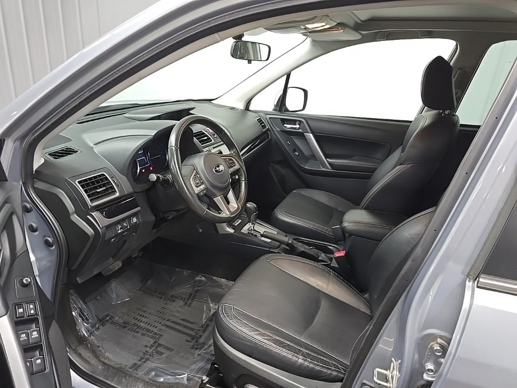 2017 Subaru Forester 2.5i Limited photo 15
