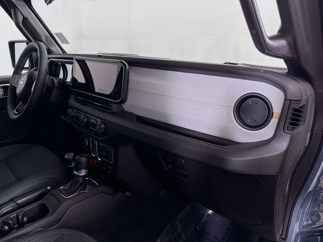 2025 Jeep Gladiator Willys photo 27