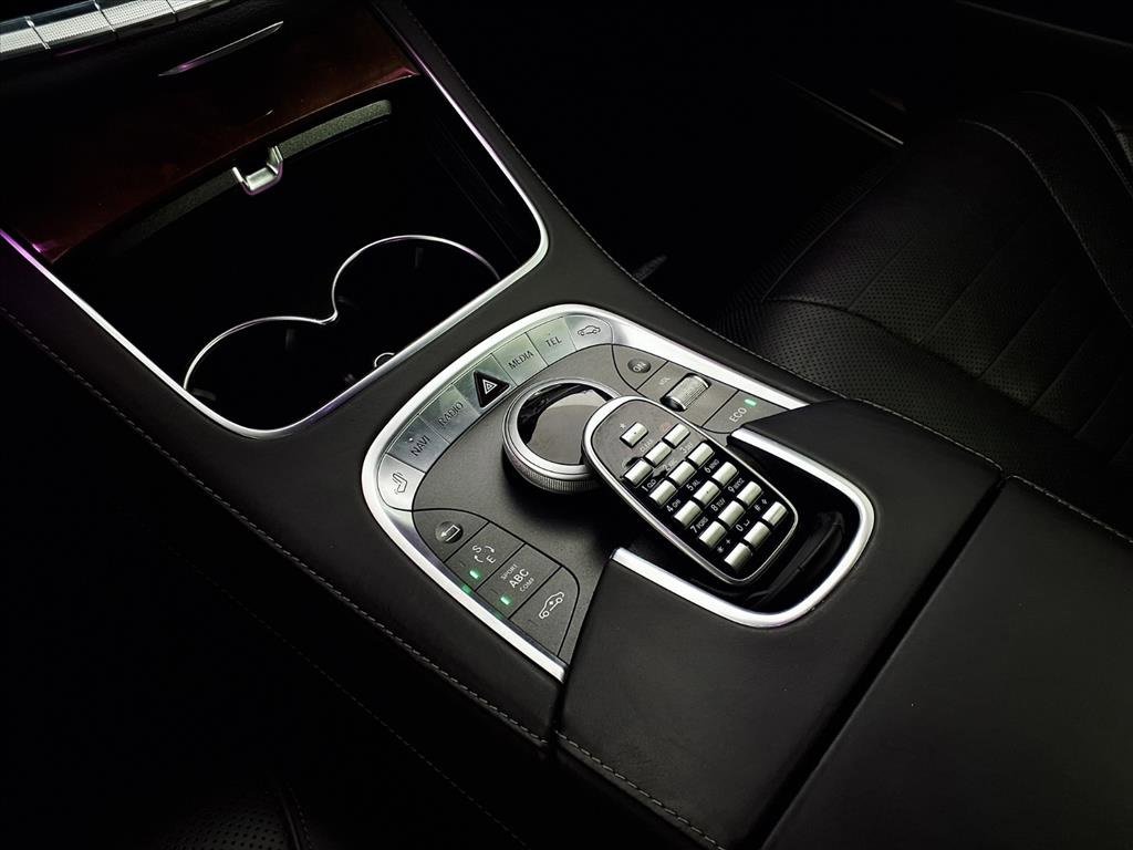 2014 Mercedes Benz S 550 photo 12