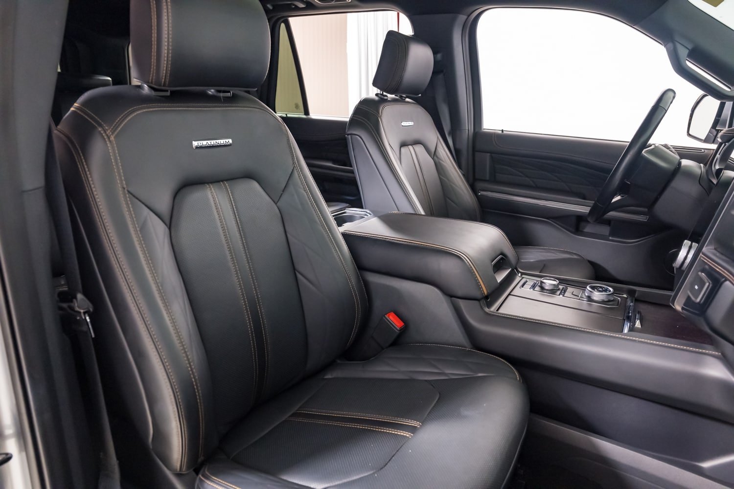 2024 Ford Expedition Platinum photo 39