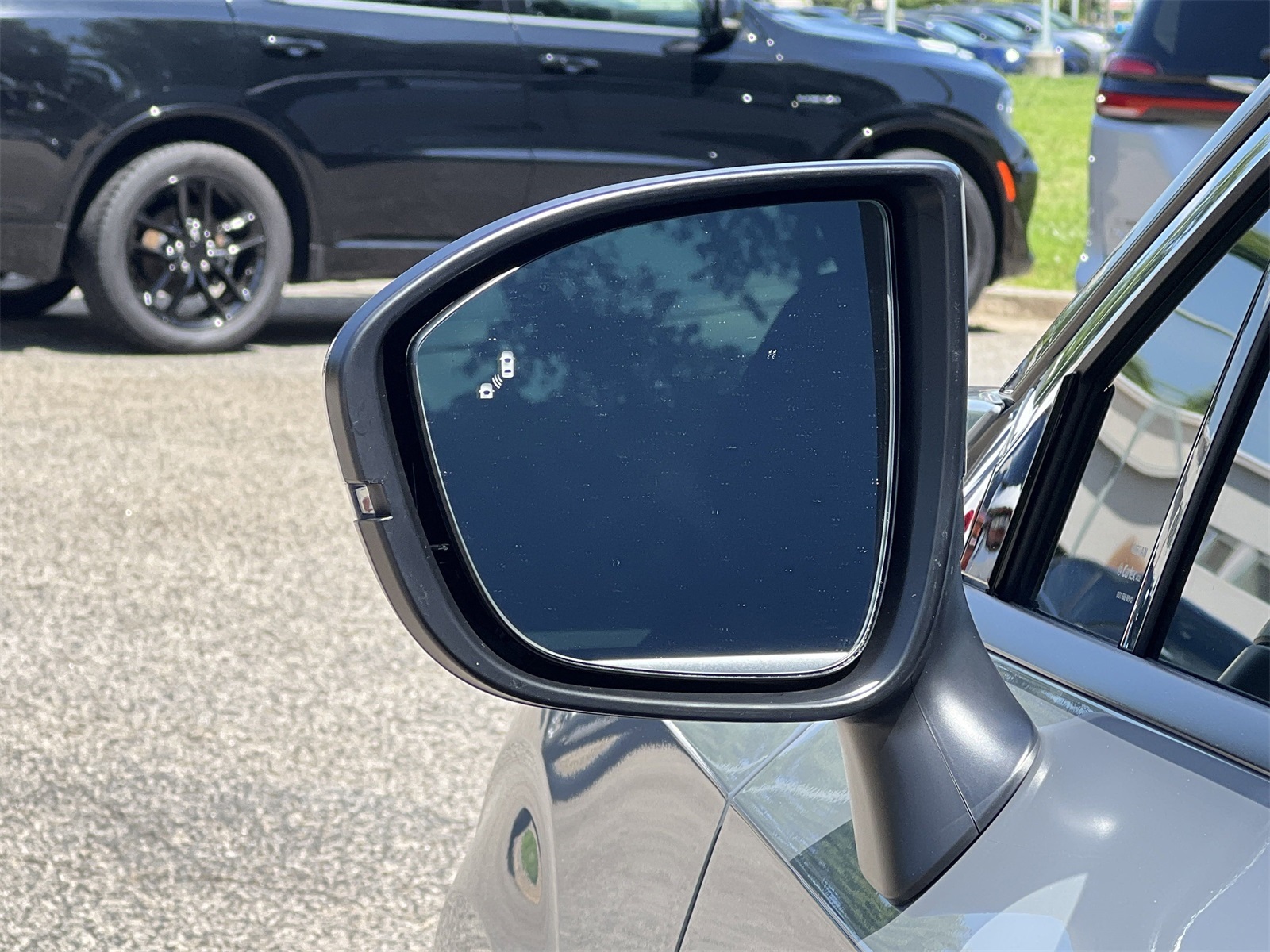 2025 Nissan Murano SL photo 25