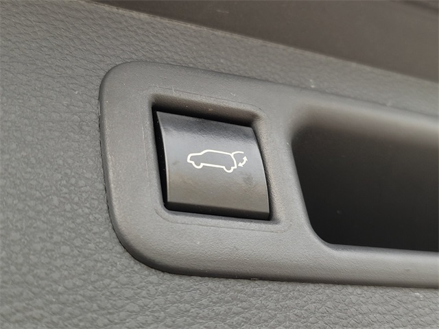 2023 Toyota Highlander XSE photo 15