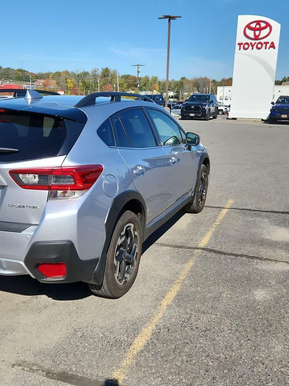 2023 Subaru Crosstrek Limited photo 2