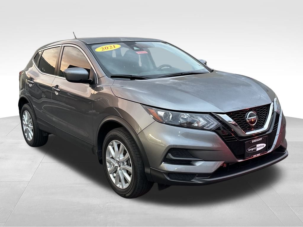 2021 Nissan Rogue Sport S photo 2