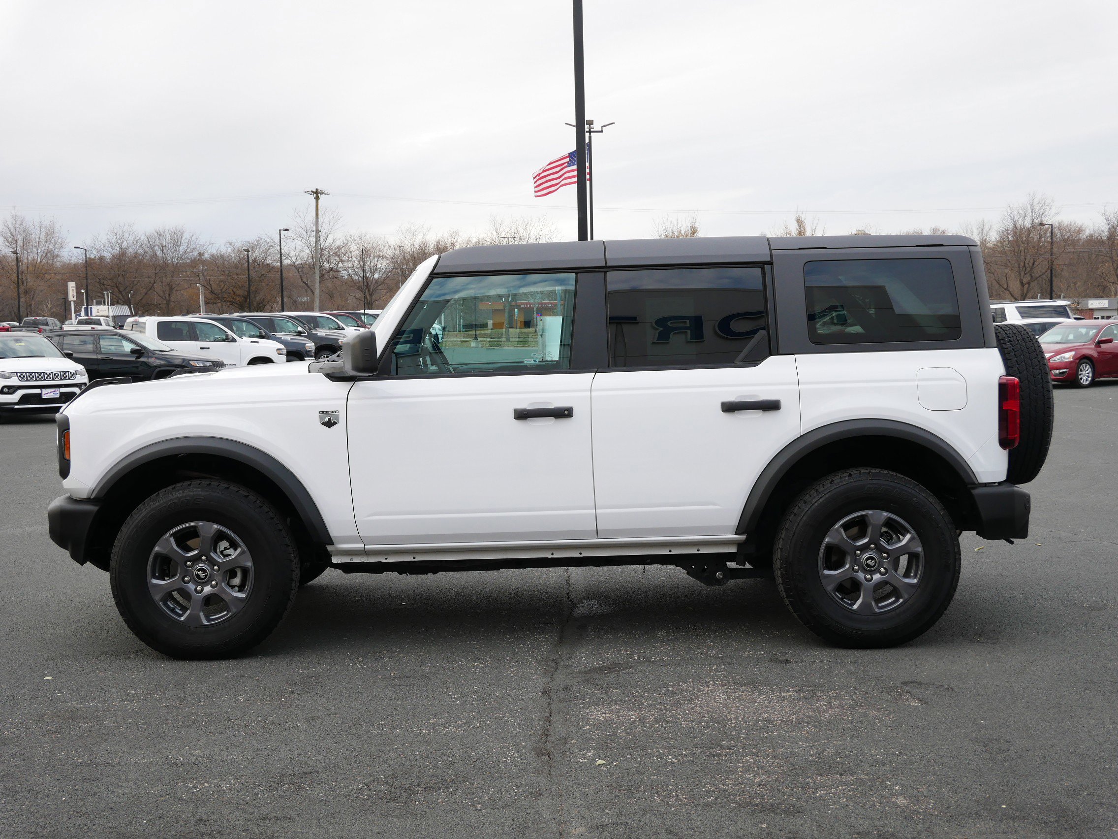 2025 Ford Bronco Big Bend photo 4