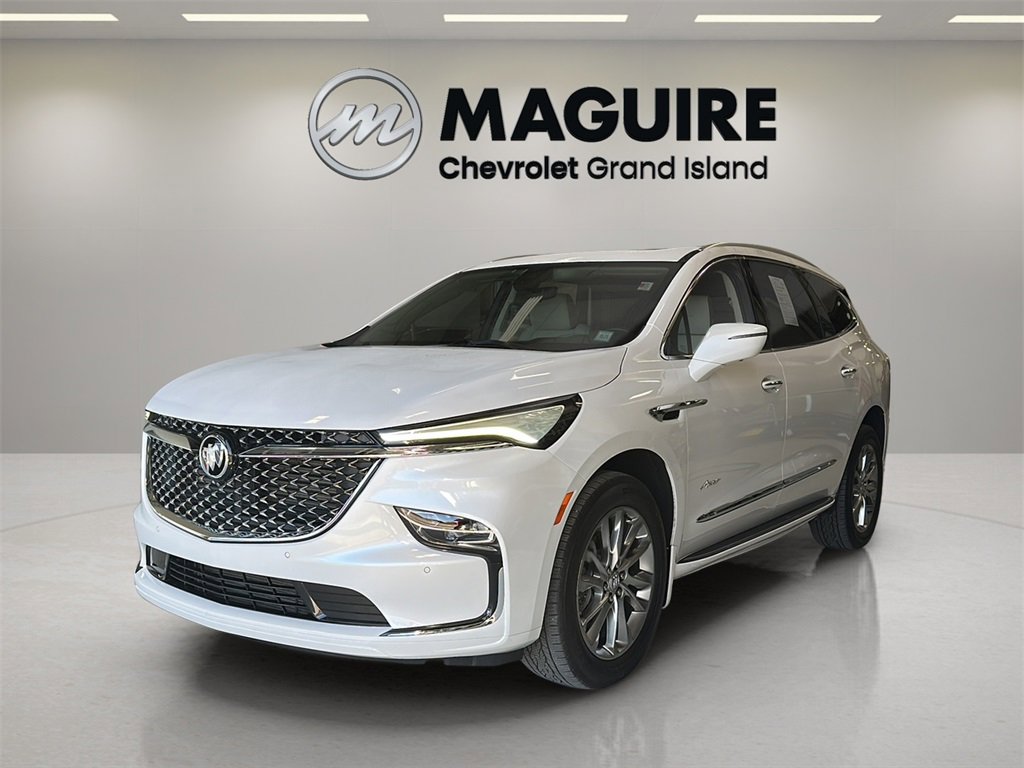 2023 Buick Enclave Avenir's photo