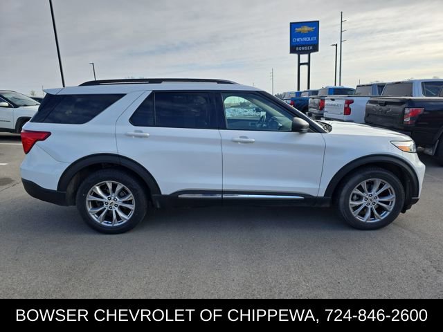 2021 Ford Explorer XLT photo 3