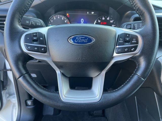 2022 Ford Explorer XLT photo 17