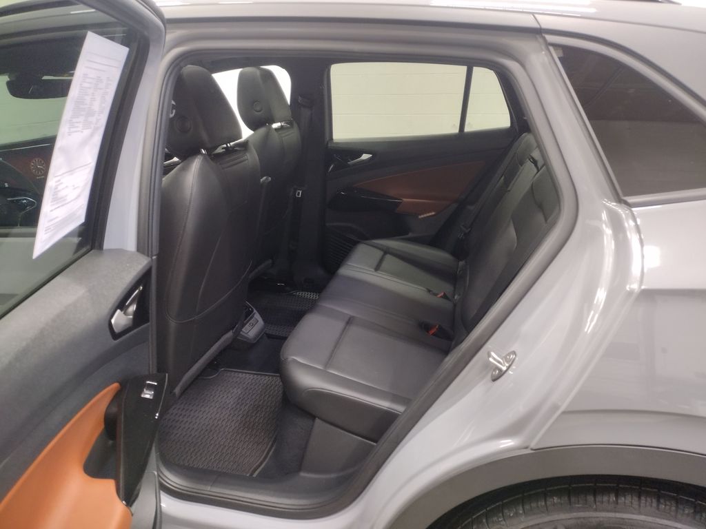 2021 Volkswagen ID.4 Pro S photo 29
