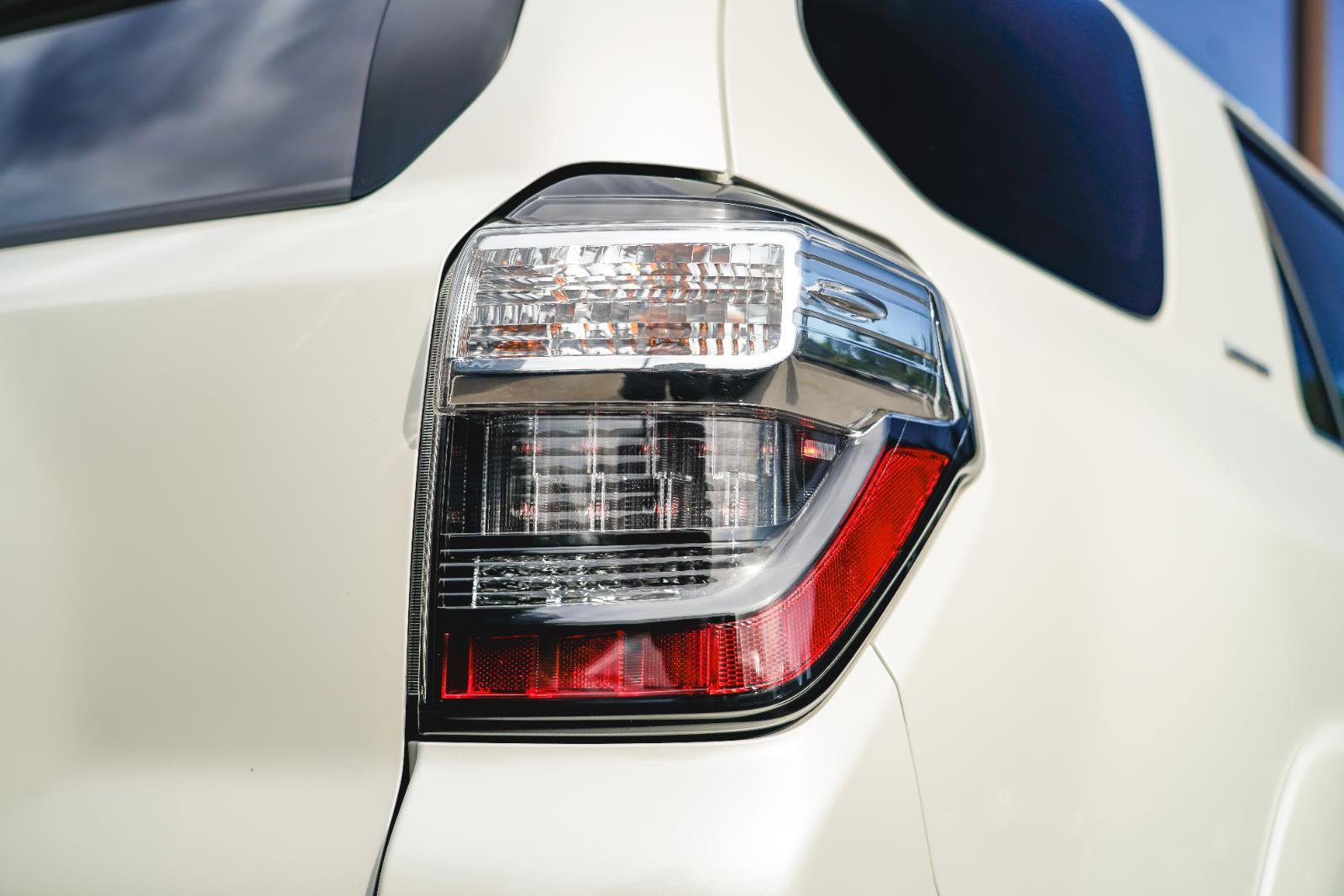 2023 Toyota 4Runner Limited photo 4
