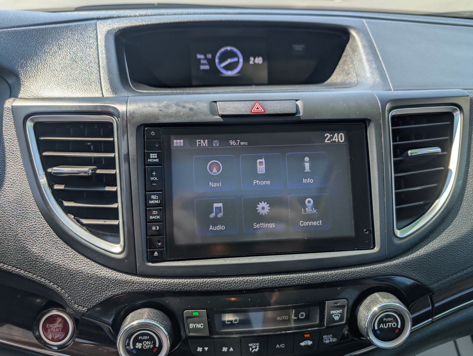 2016 Honda CR-V Touring photo 22