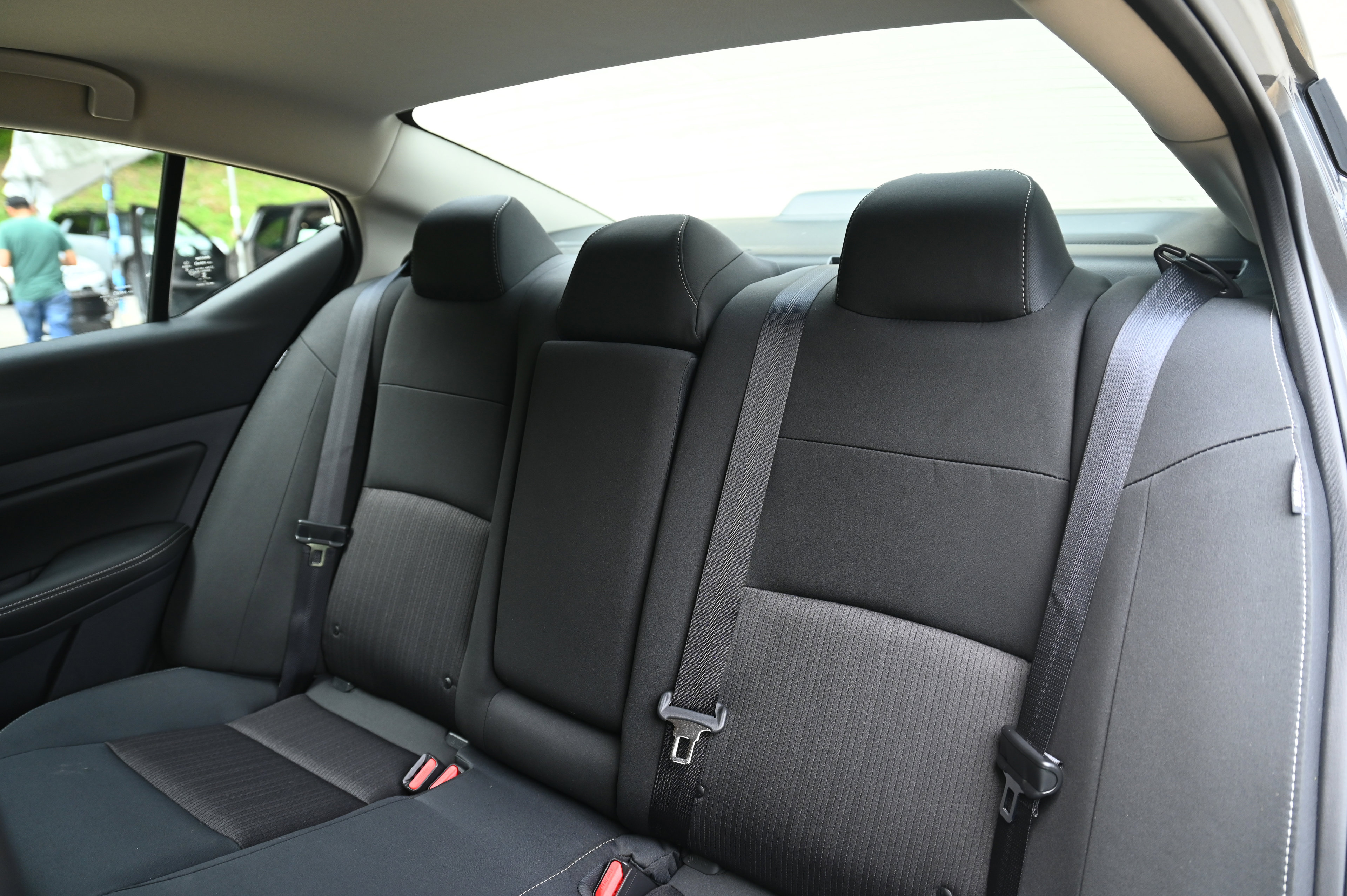 2025 Nissan Altima SV photo 21