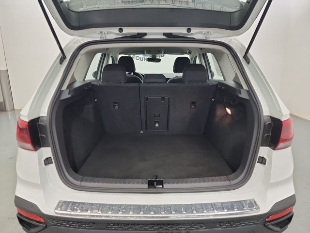 2023 Volkswagen Taos S photo 4