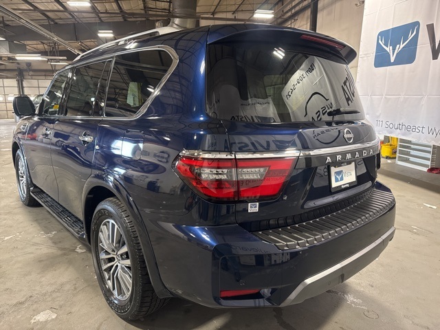 2024 Nissan Armada SL photo 7