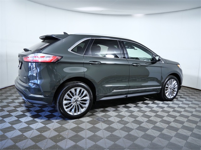 2023 Ford Edge Titanium photo 8