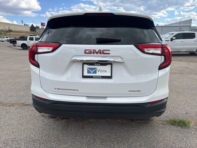 2024 Gmc Terrain SLE photo 4