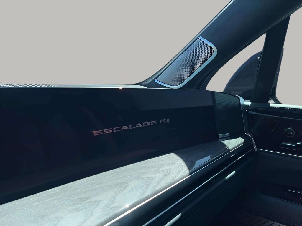 2025 Cadillac Escalade IQ Sport photo 33